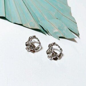 geo stud earrings S117